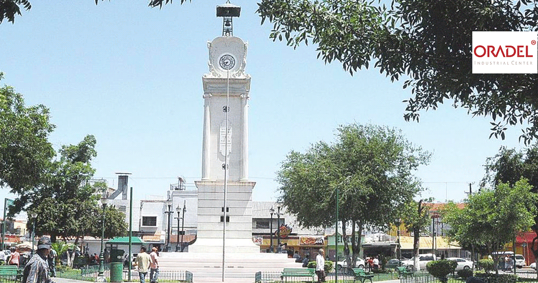  El Reloj Público de la Plaza Hidalgo, símbolo de Nuevo Laredo